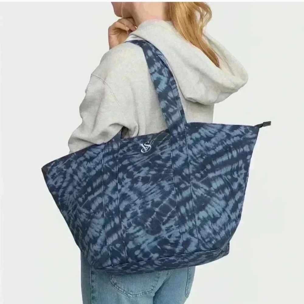 Victoria’s Secret blue tie dye tote bag